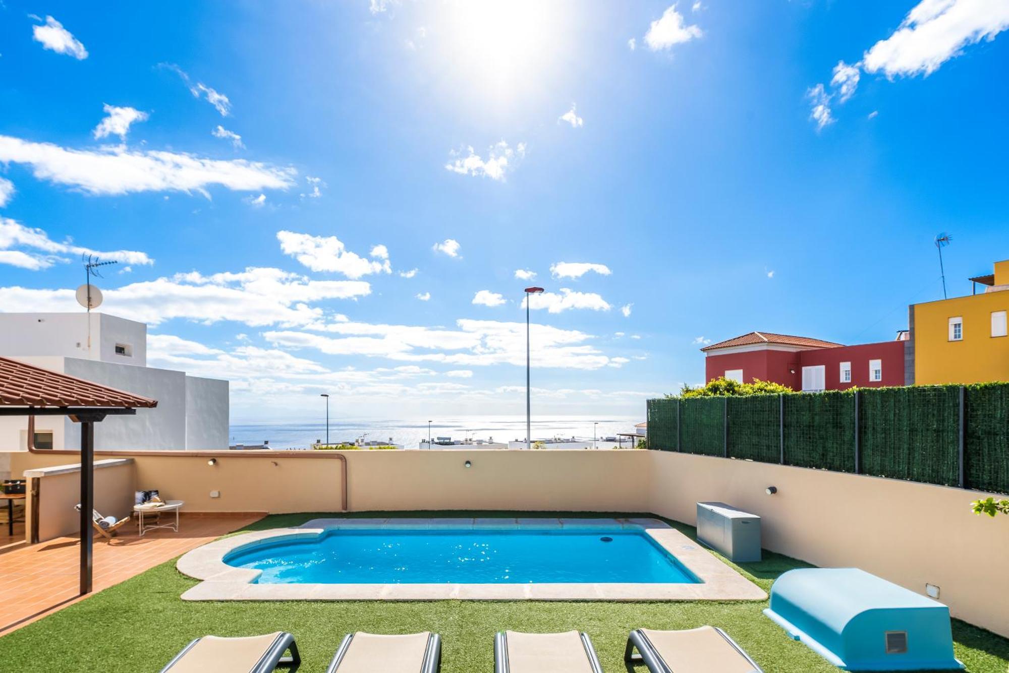 Villa Trueno Refugio De Lujo Con Piscina Climatizada Y Vistas 坎德拉里亚 外观 照片