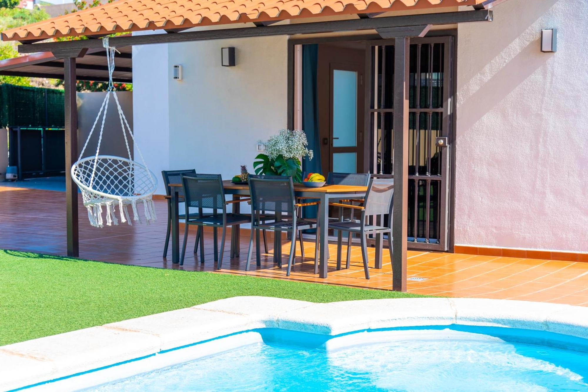 Villa Trueno Refugio De Lujo Con Piscina Climatizada Y Vistas 坎德拉里亚 外观 照片