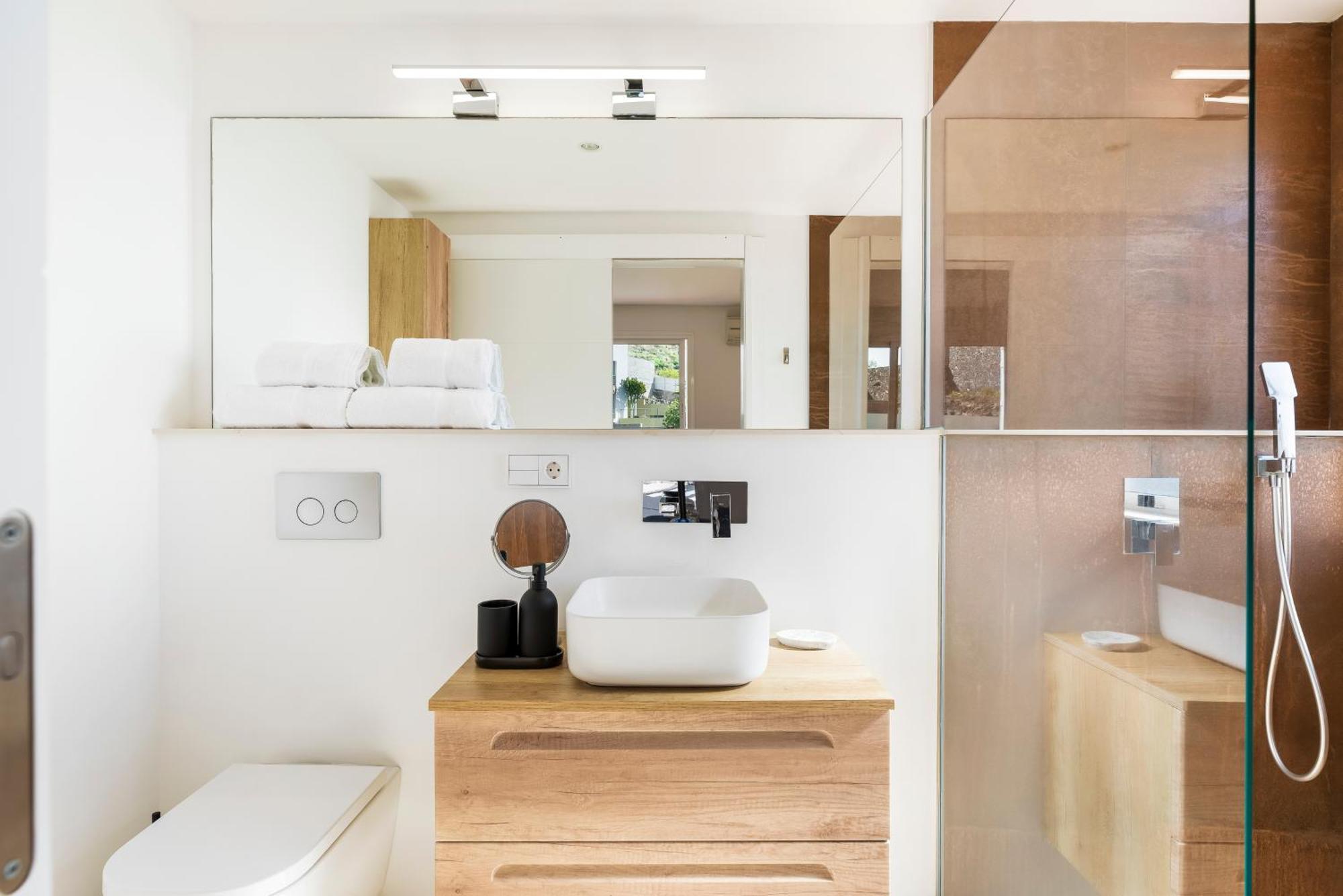 Villa Trueno Refugio De Lujo Con Piscina Climatizada Y Vistas 坎德拉里亚 外观 照片